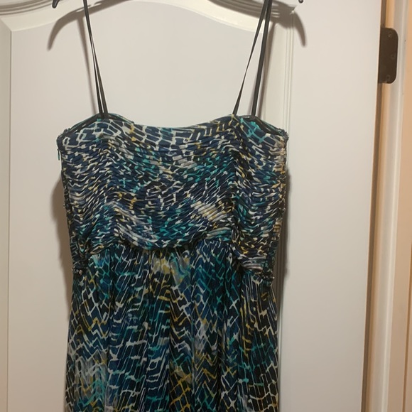 Mermaid colors designer (Laundry) prom dress with accent crystal bustling. - Picture 2 of 3